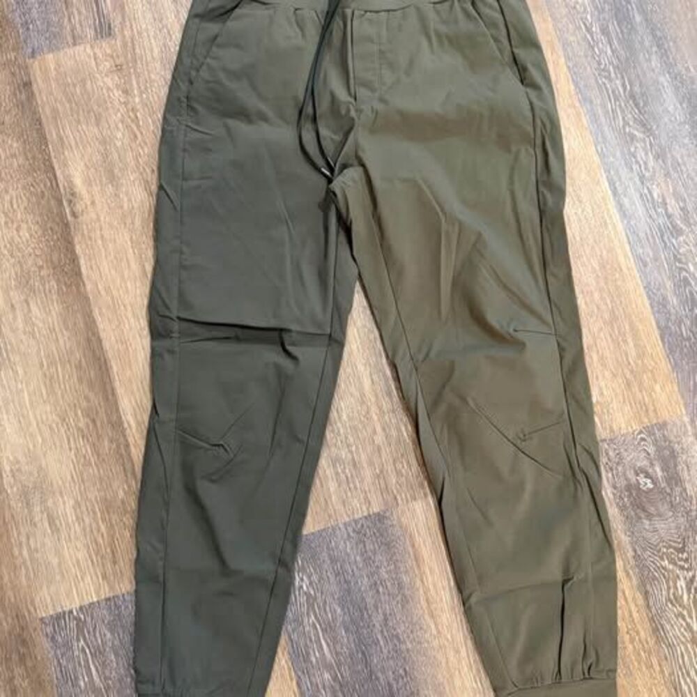 CRZ Yoga Ripstop Pocket Hiking Jogger Green